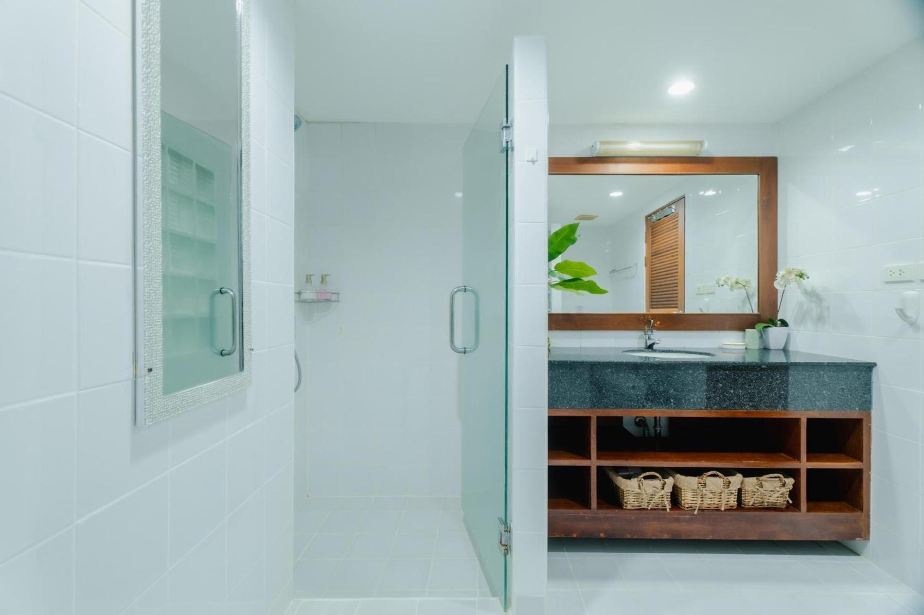 The Sands 2 Bedroom Apartment Naiharn Nai Harn エクステリア 写真